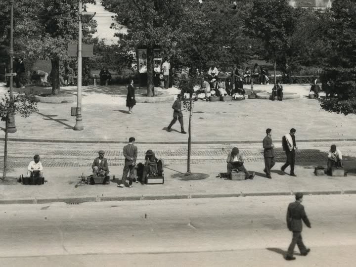 Trg kralja Tomislava 1955. - 1960. godine, čistači cipela